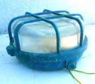 Lampa garażowa, do piwnicy, z żarówką E27