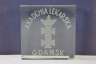 STATUETKA SZKLANA AKADEMIA LEKARSKA GDAŃSK 1945-1950 r. RZADKOŚĆ