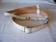 Biały pas z koalicyjką DDR, NVA, VOPO, rozm. 110.