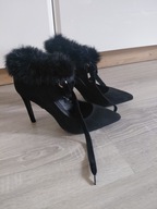 Czarne eleganckie szpilki w szpic z futerkiem 40