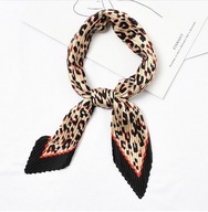 APASZKA Chustka SATYNA JEDWABNA Plisowana 55x55cm