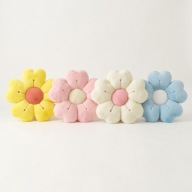 Poduszka Pluszowa Kwiat 35x35cm Dekoracja Prezent Wielkanoc