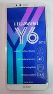 Atrapa eksponat wystawa prezenter HUAWEI Y6 2018