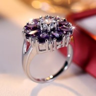 PIERŚCIONEK VINTAGE DIAMENTY DIAMENTAMI CYRKONIAMI modny FIOLETOWY CYRKON