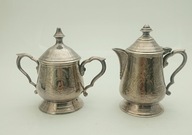 Cukiernica + mlecznik posrebrzane z pokrywkami, grawer, Anglia, vintage