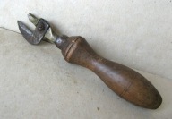 Polski Przedwojenny PRZYDZIAŁOWY OTWIERACZ do KONSERW Oficer WP sprzed 1939