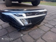 Lampa przednia prawa VOLVO XC 40 32404666