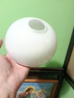 stary szklany klosz do lampy