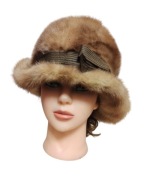 kapelusz CZAPKA futrzana z naturalnych norek biszkoptowych 52