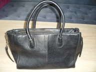 Stradivarius czarna duża elegancka z paskiem