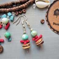 Rękodzielnicze kolczyki błękitny turkus czerwony koral BlackberriesArts