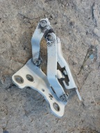 Ssangyong Tivoli 15-19 Zawias maski prawy bialy Warszawa