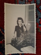 PRL piękna kobieta biuro telefon 50/60te (320b)