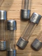 2x Bezpiecznik 3,15 A, 250 V