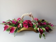 Stroiki Na Nagrobek – Kalie Malinowe Płożące W Wiklinie