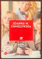 Karminowy szal - Joanna M. Chmielewska