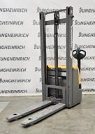 Wózek paletowy elektryczny z masztem – Jungheinrich EJC 110 Li-ion