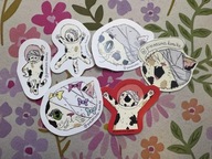 Naklejki komiksowe na laptopa, telefon, lodówkę, deskorolkę