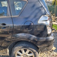 blotnik tyl lewy toyota corolla verso II 04-08