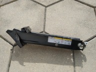 Lewarek podnośnik samochodowy VW TIGUAN I 5N0011031A