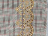 TKANINA KRATKA ZIELONO-CZERWONA - HAFT 395 X 90 CM