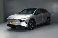 XPeng G9 G7 702 Long Range Ultra Auto Punkt Elektryczny 296KM