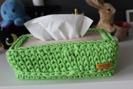 Chustecznik handmade – elegancka osłonka szydełkowa do salonu lub łazienki