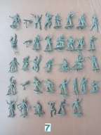 Zestaw żołnierzyków Niemcy Afrika Korps 37 x sztuk figurki 1:72 PRL