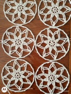 Serwetka ,gwiazdki szydełk.na obręczy met.10 cm