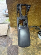 TUNEL SRODKOWY Z PODLOKIETNIKIEM FOCUS MK III ORGINAL