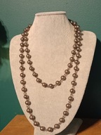 Naszyjnik ze sztucznych pereł