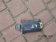 Mercedes W202 C-klasa ogranicznik drzwi lewy tył