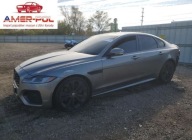 Jaguar XF R-Dynamic SE 2022 2.0L 2.0 Benzyna 296KM