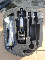 WKŁAD BAGAŻNIKA JEEP GRAND CHEROKEE WK2 68284640AA