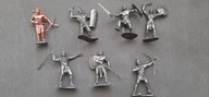Żołnierzyki z PRL - Figurki wojownicy 7 szt.