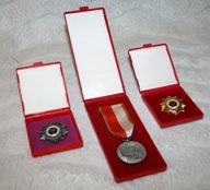 WYJĄTKOWY MEDAL ODZNACZENIA ORDER PRL KOMPLET 3 SZTUKI UNIKAT ORYGINAŁ