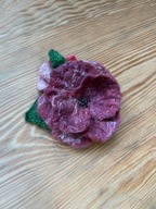 Broszka kwiat z filcu rękodzieło broszka filcowana ręcznie kwiat filcowany