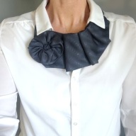 Krawat damski ozdobny do koszuli