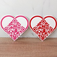 Tabliczka z kodem QR Serce – Personalizowana - Druk 3D
