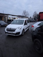 Citroën Berlingo 2016 samochód osobowy 1.6 minivan