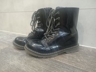CZARNE LAKIEROWANE DZIEWCZĘCE BOTKI ROZM.33