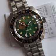 ZEGAREK VOSTOK. AUTOMAT. AMFIBIA 17099B. GMT. BATMAN. 20ATM.