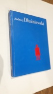 ANDRZEJ DLUZNIEWSKI Spacer z Andrzejem Dluzniewskim w strone sztuki