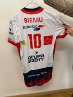 Koszulka z autografami Mateusza Bieńka