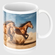 Kubek ceramiczny 330 ml z grafiką galopujących koni – wolność i dynamika