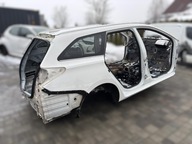 TOYOTA AURIS 2 II KOMBI 040 LIFT TYŁ Z DACHEM BŁOTNIK PRAWY LEWY TYŁ PODŁOG