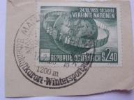 Austria - 10 lat ONZ - Mi. 1022 na wycinku