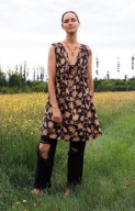 M A N G O sukienka kwiaty babydoll oversize wzór trapezowa rozkloszowana
