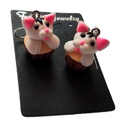 KOLCZYKI Z MODELINY BIAŁE KOTKI