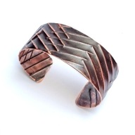 Bransoleta z miedzi typu vintage. Również jako opaska na ramię/przedramię.